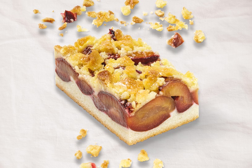 Plum Slice with Butter Crumble